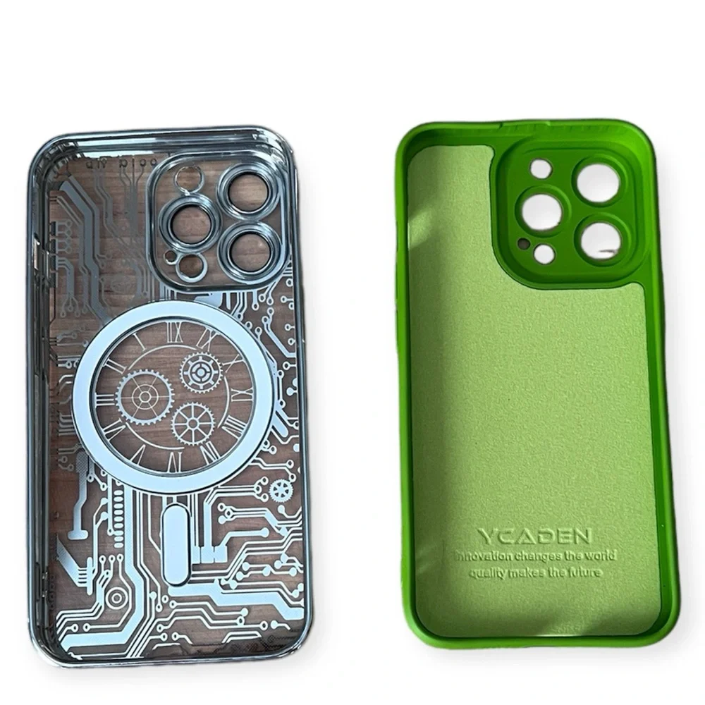 Set of iPhone 13 Pro cases.